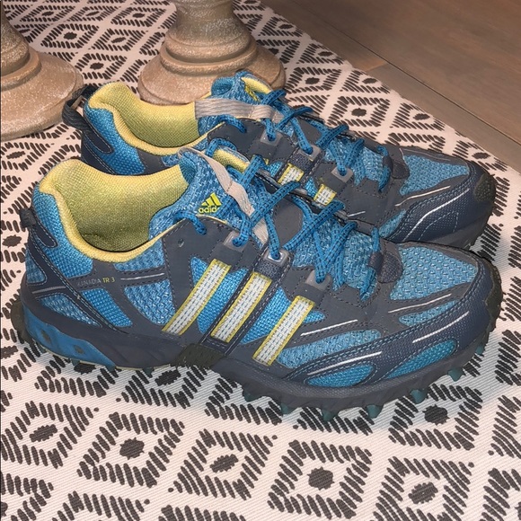 adidas kanadia 3